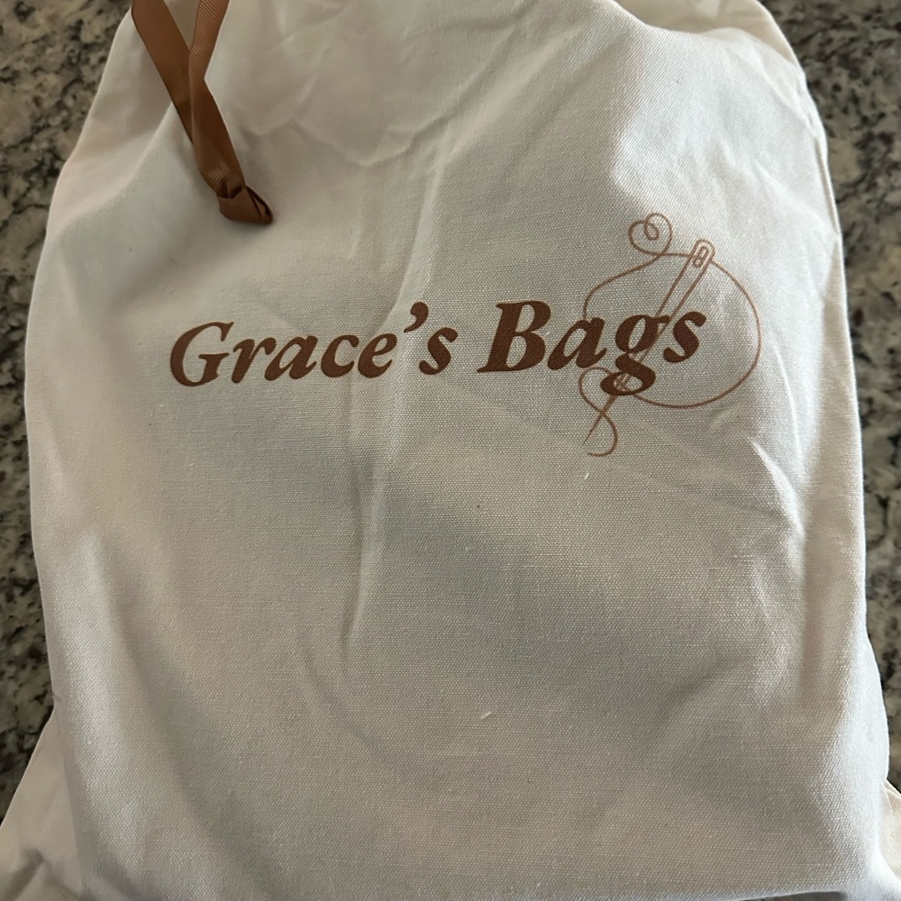 Black Purse